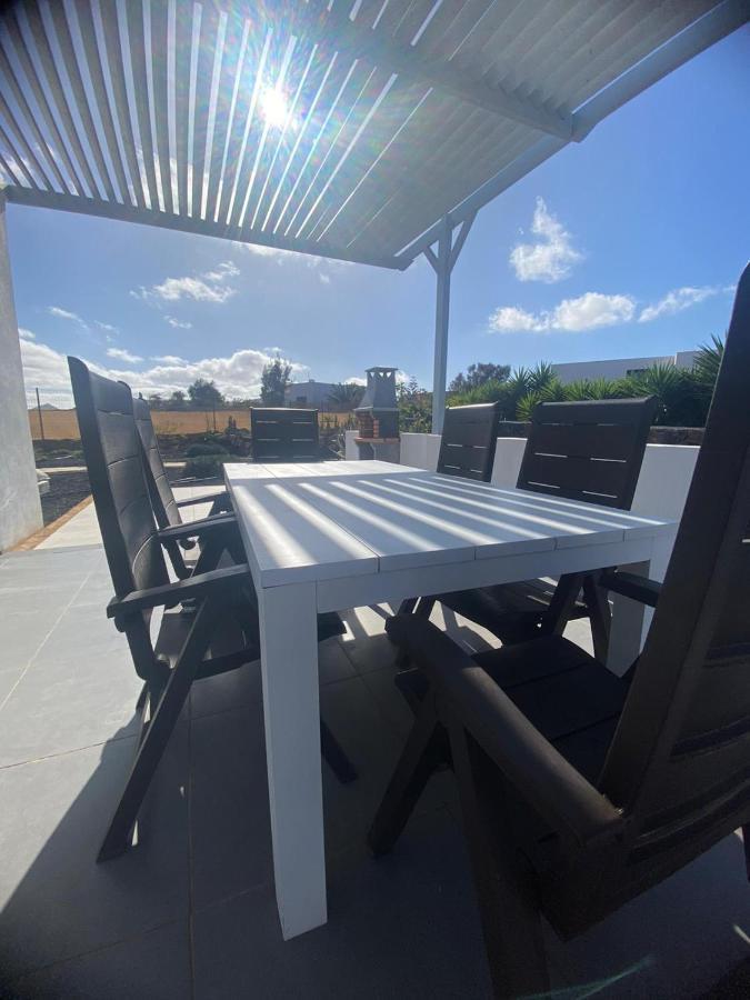 Villa Verano Apartamentos Compartidos Villaverde La Oliva Esterno foto