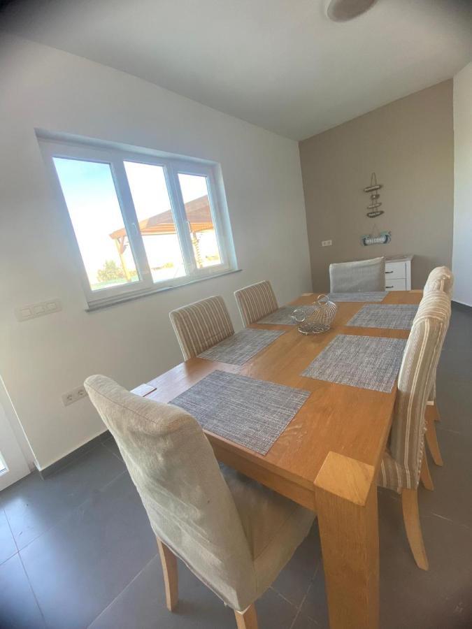Villa Verano Apartamentos Compartidos Villaverde La Oliva Esterno foto